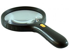 Lupa x2/x4 fi110/25mm podświetlana LED do czytania Lupa x2/x4 fi110/25mm podświetlana LED do czytania