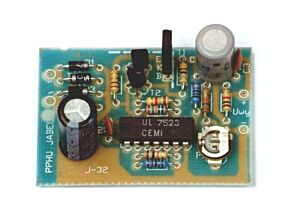 Zasilacz do walkmana (do montażu) Zasilacz do walkmana (do montażu)